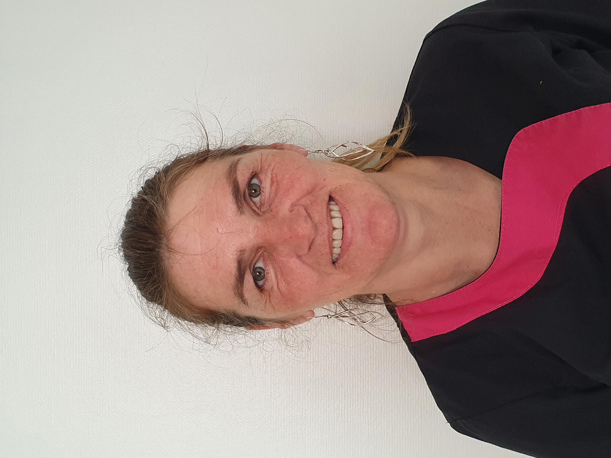Laëtitia MAERTENS - agente des services généraux