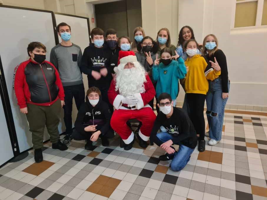 H9 noël impro4.jpg